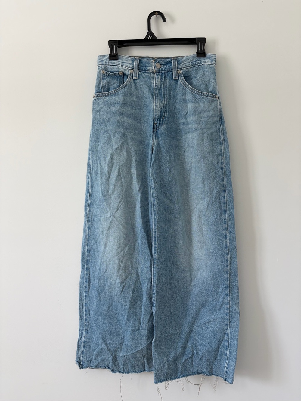 Levi’s Cinch Baggy High Rise Wide Leg Raw Hem Medium Wash Denim Y2K 90s Jeans 27